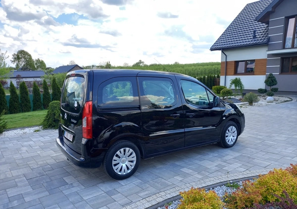 Citroen Berlingo cena 16900 przebieg: 221000, rok produkcji 2009 z Chorzele małe 191